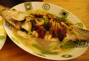 Chinese food recipes-Steam Bass with scallion and ginger.jpg